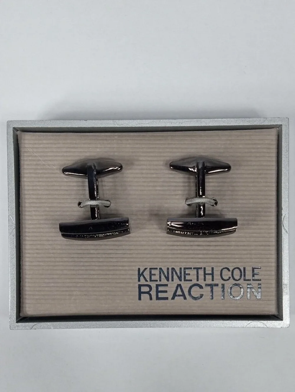 Kenneth Cole Reaction  Cuff Links